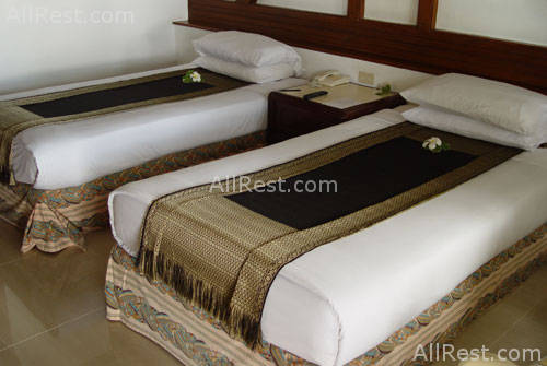 Thavorn Beach Village Spa 12
